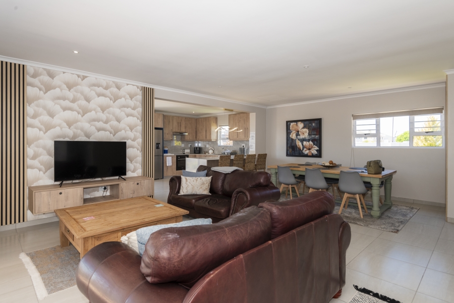 3 Bedroom Property for Sale in Langebaan North Western Cape